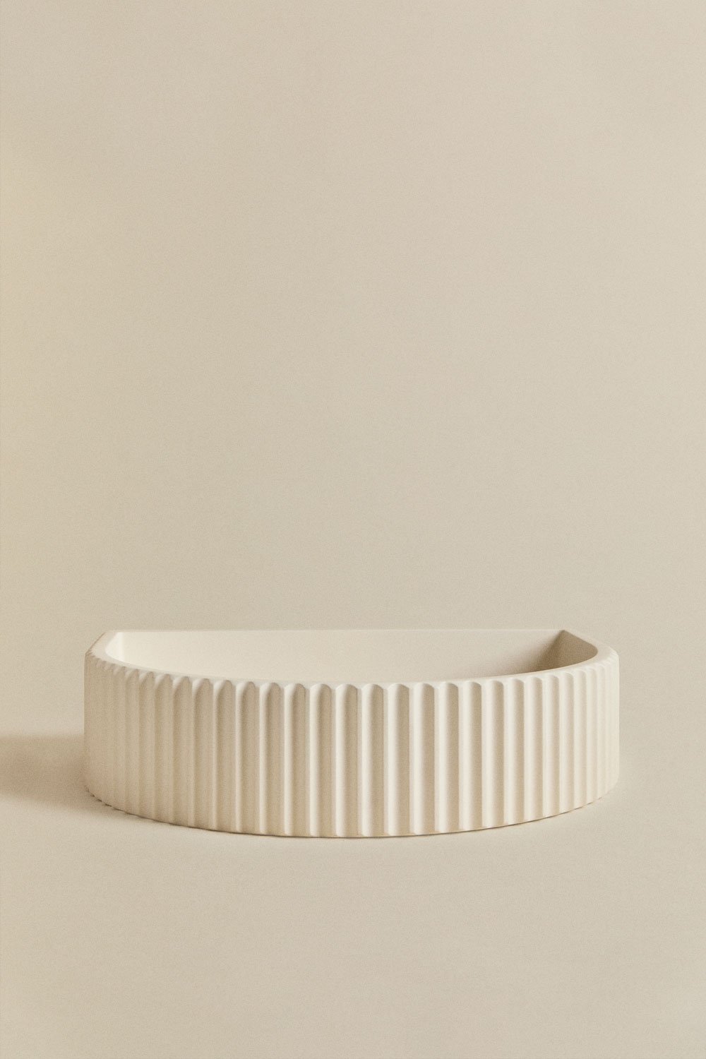 Teide cement sink, gallery image 2