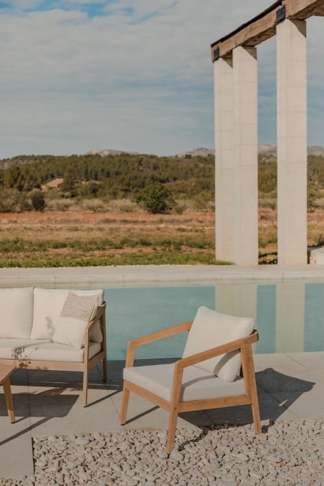 Kaela acacia wood garden armchair