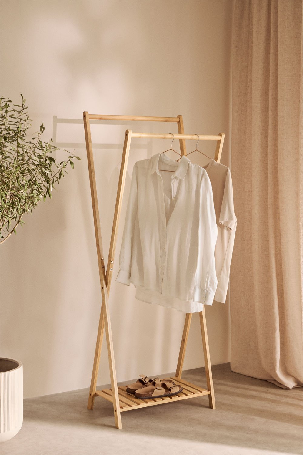 Braian bamboo coat rack, gallery image 1