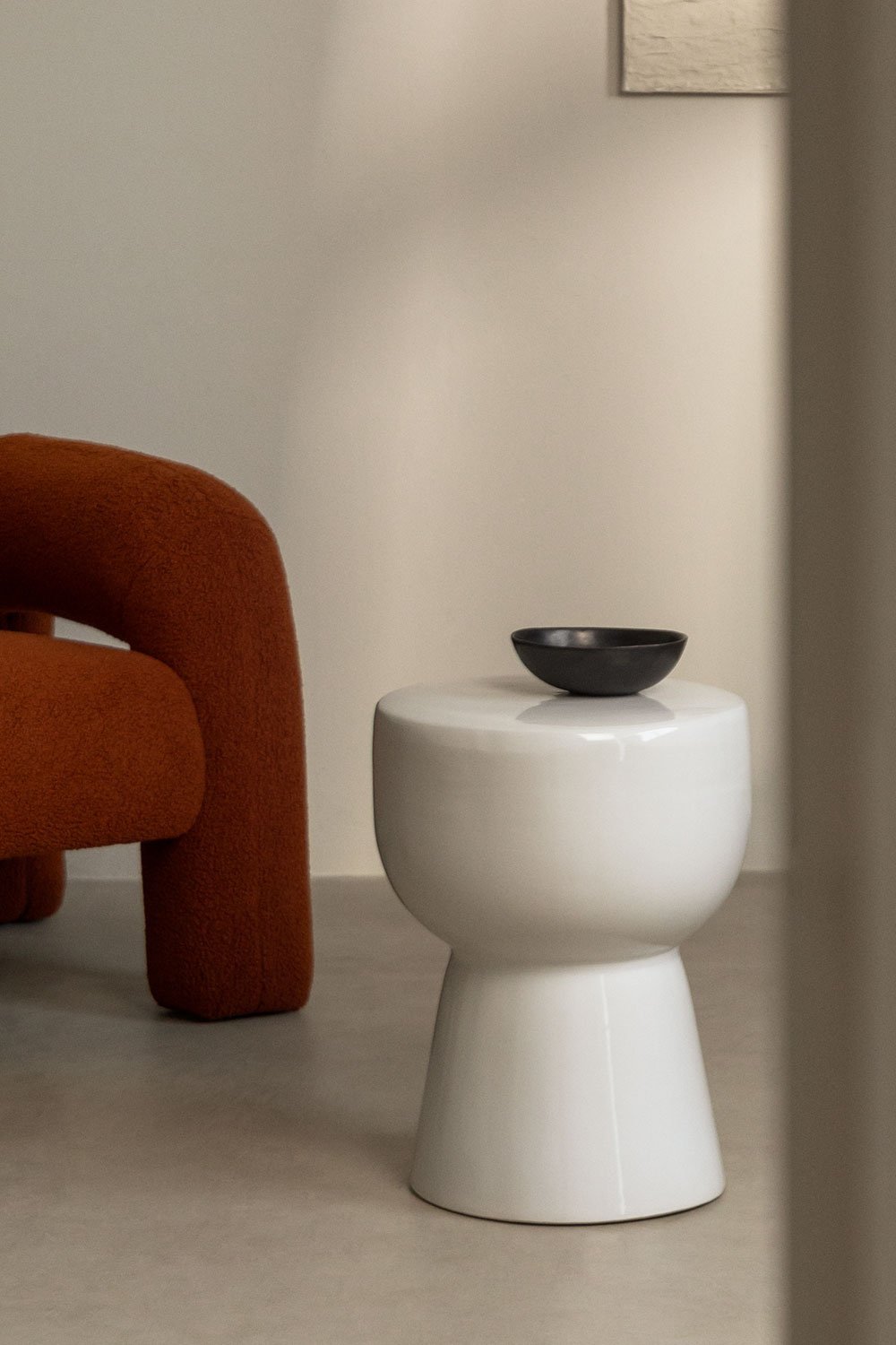 Kaly ceramic round side table Ø35 cm, gallery image 1