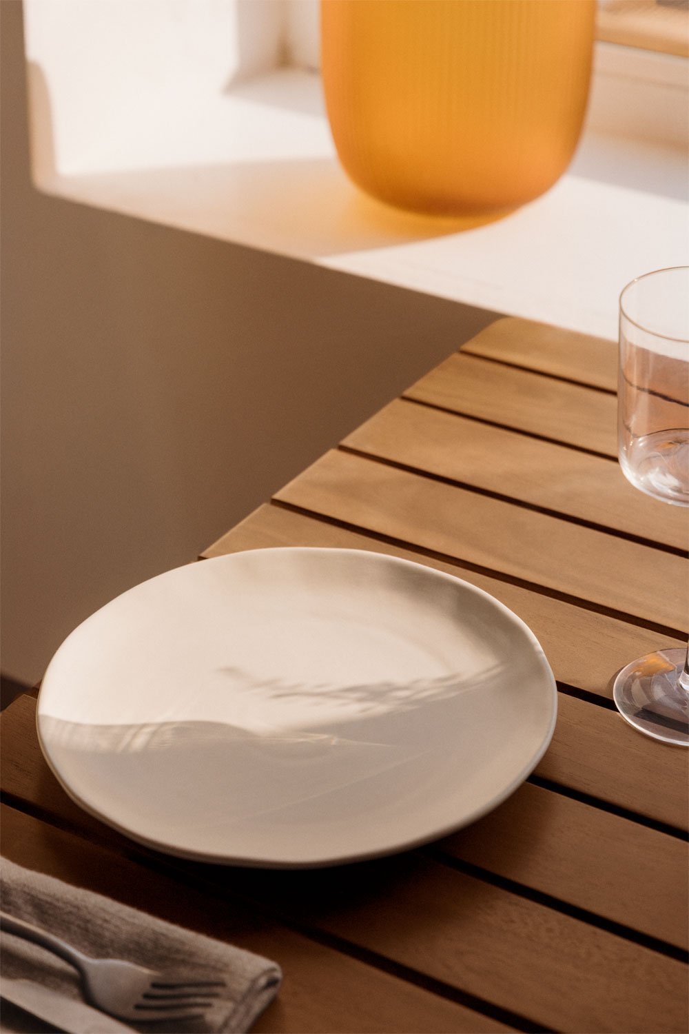 Square kitchen table 90x90 cm in acacia wood Tenay, gallery image 2