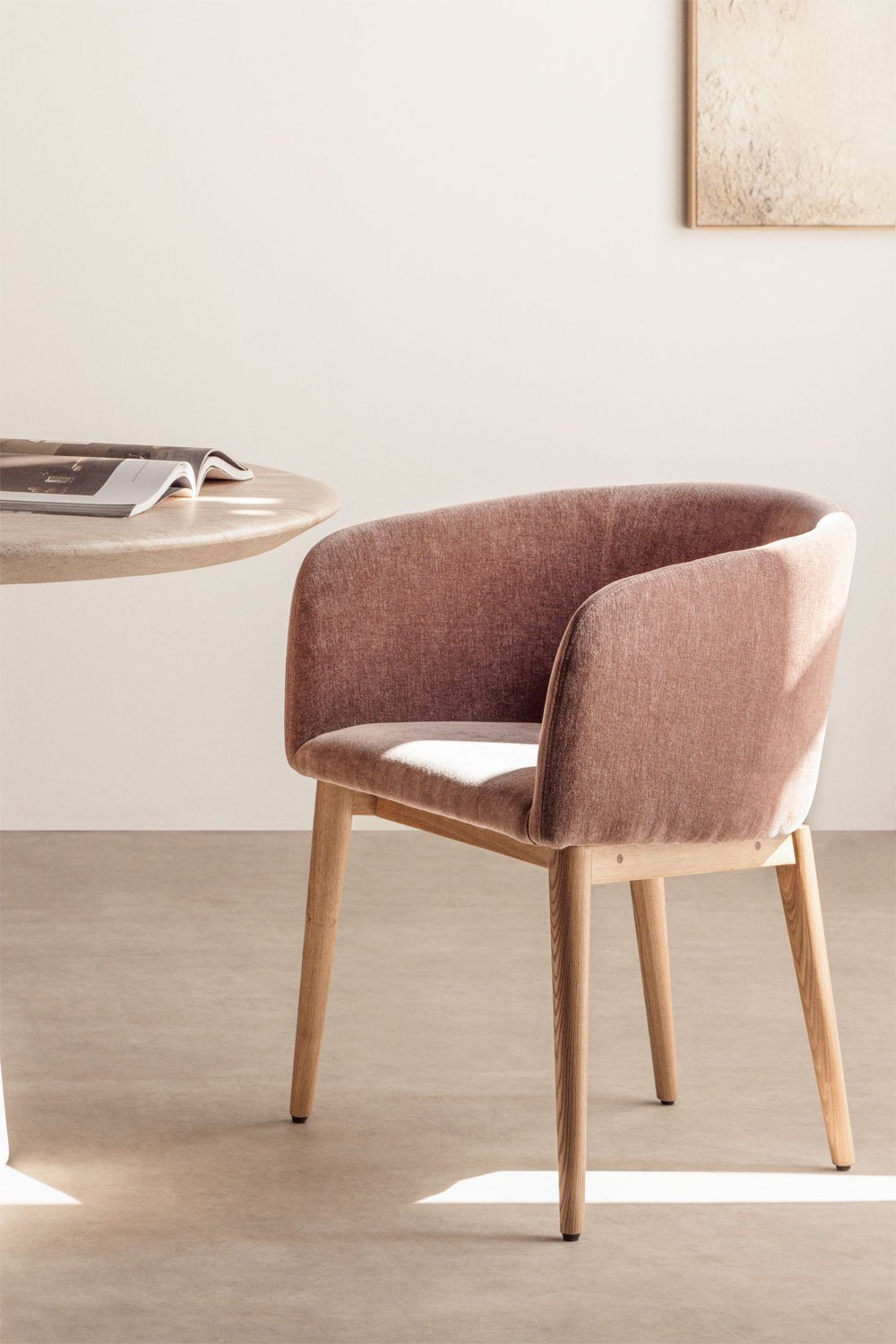 Bunia upholstered dining chair with armrests, gallery image 1