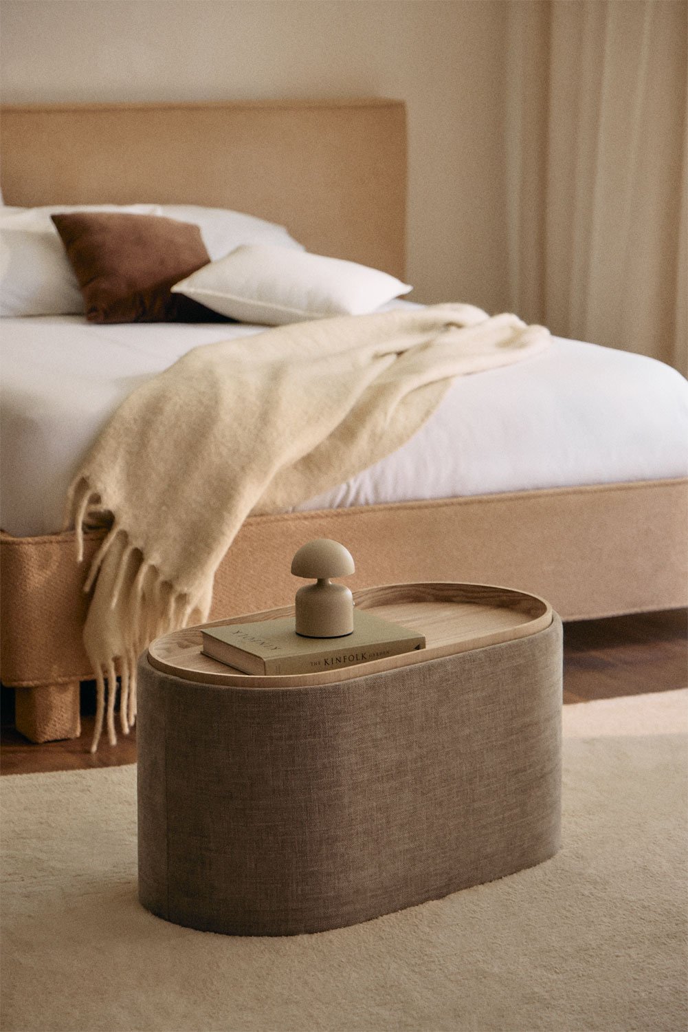 Berkeleni upholstered oval coffee table with tray and storage, gallery image 1