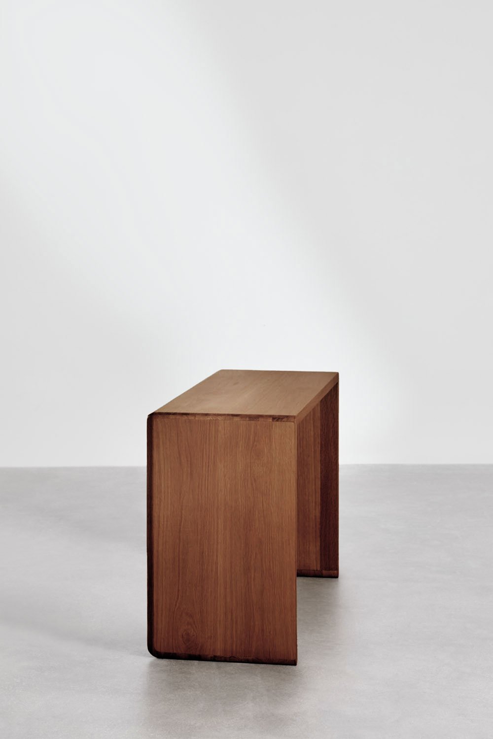 Treveris wooden hallway console, gallery image 2