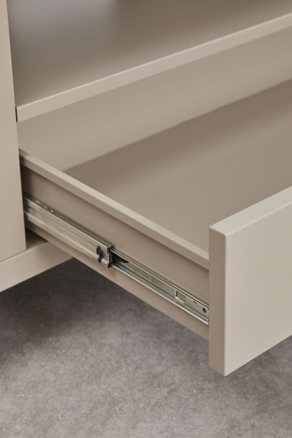 Michigan steel TV stand, gallery image 7