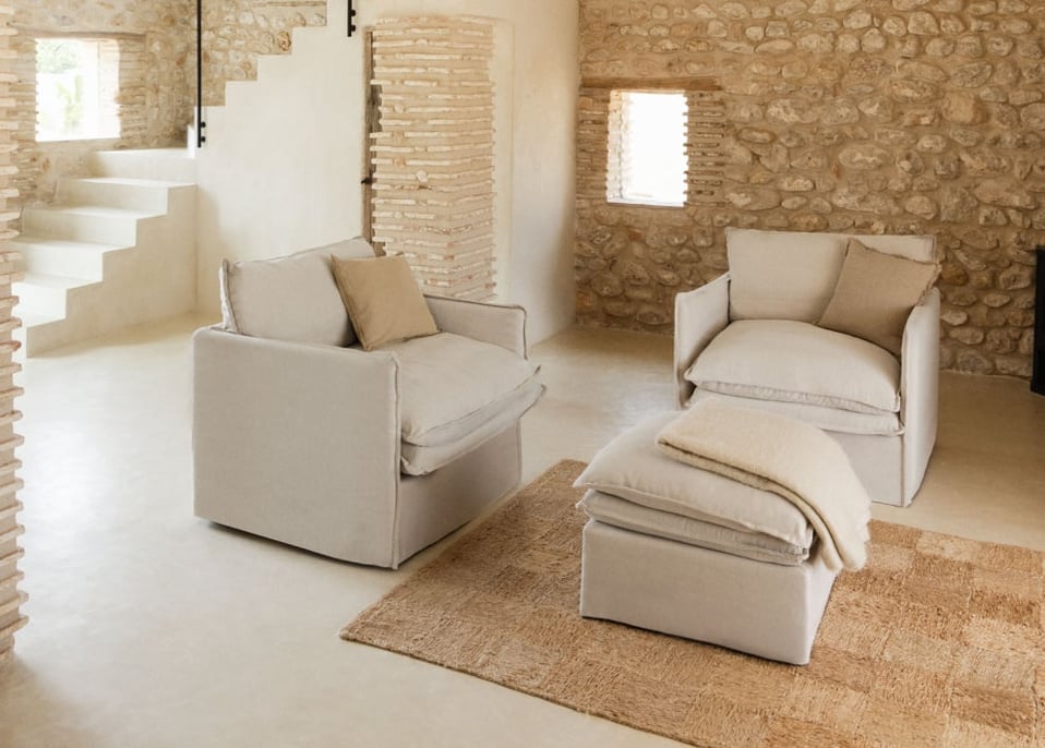 Living room set with 2 armchairs and a pouf in linen and cotton Grace