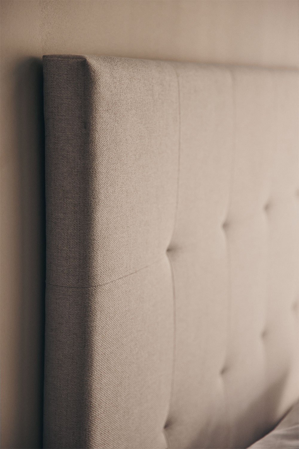 Artur upholstered headboard, gallery image 2