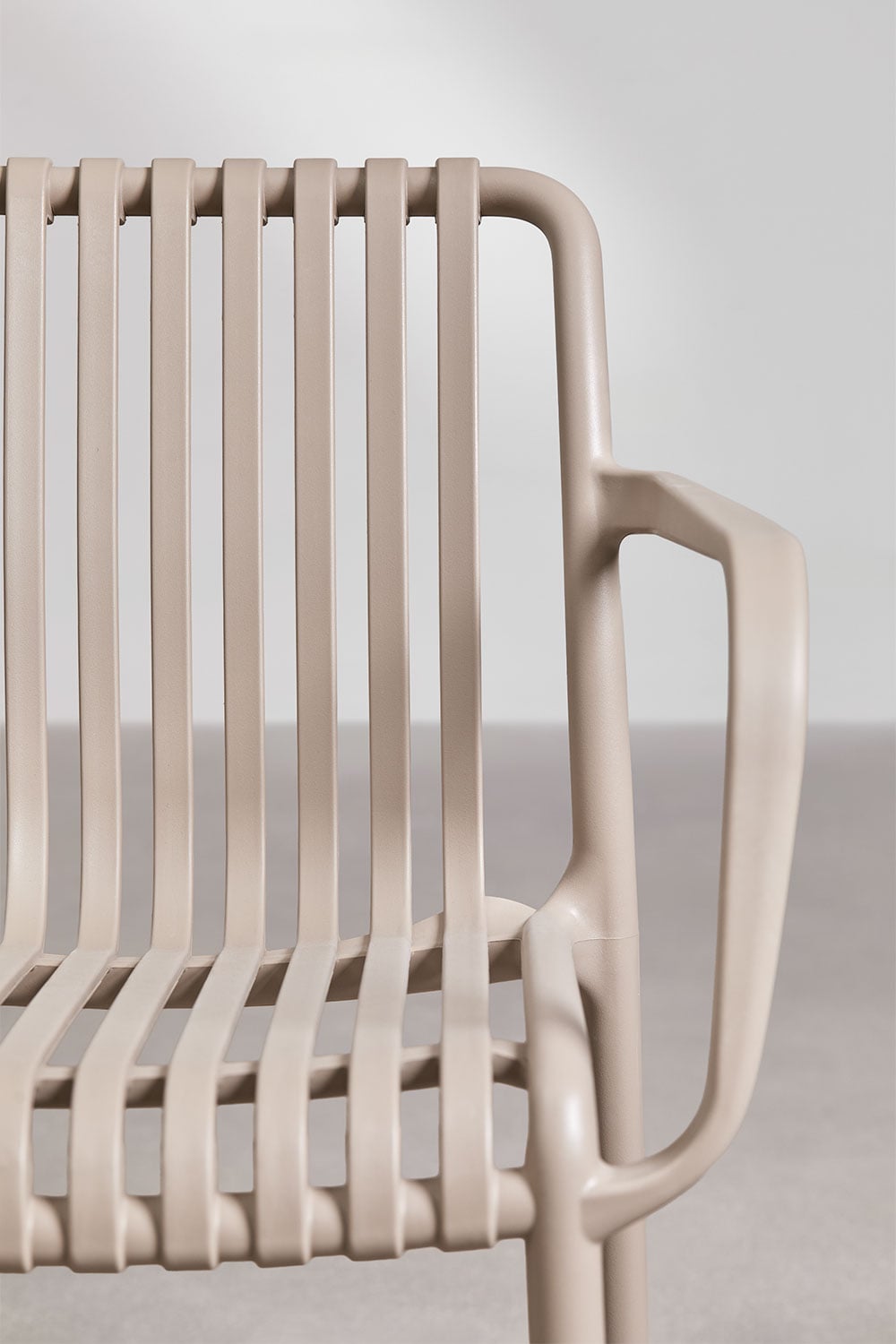 Pack of 2 Wendell polypropylene garden chairs with armrests, gallery image 6