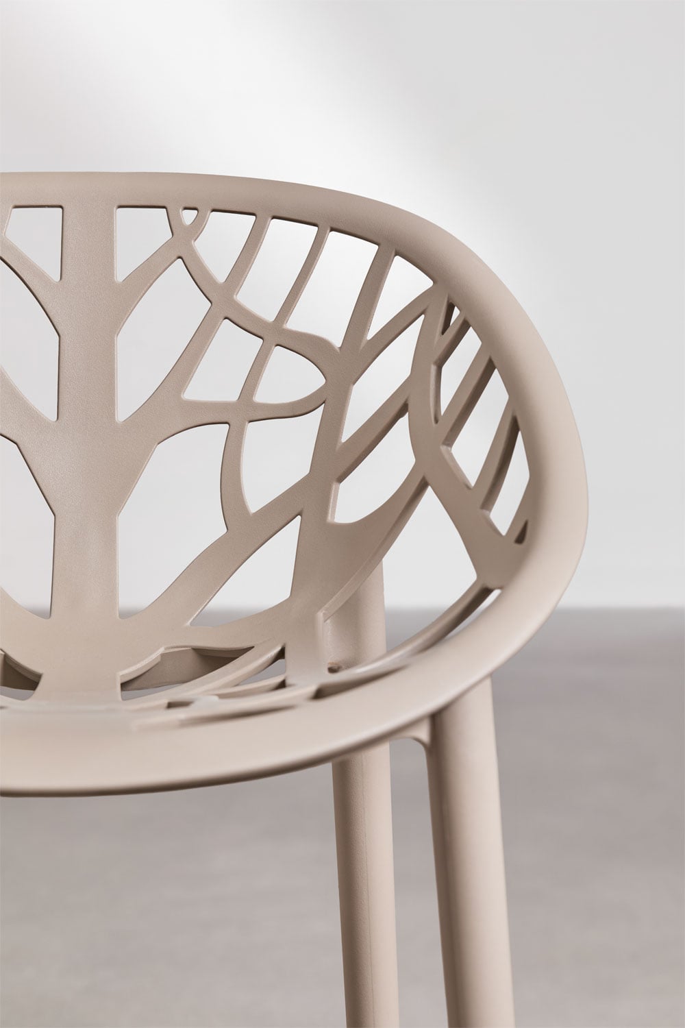 Pack of 2 Ores polypropylene high garden stools, gallery image 6