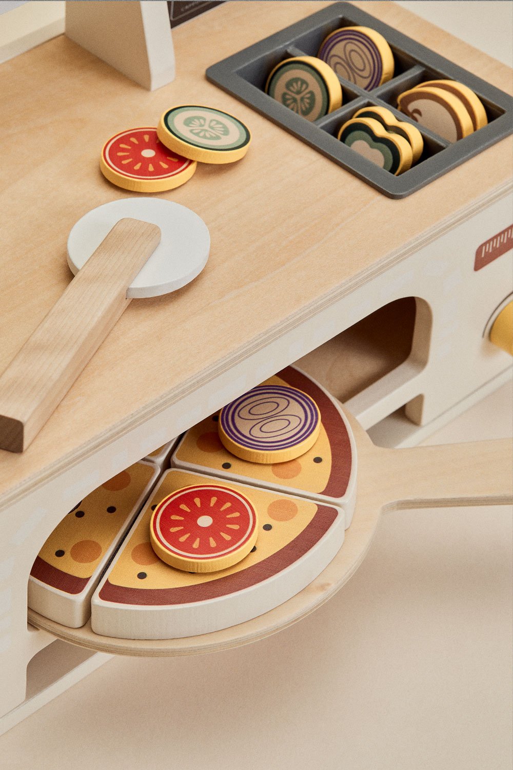Bambelin Kids wooden pizza oven, gallery image 5