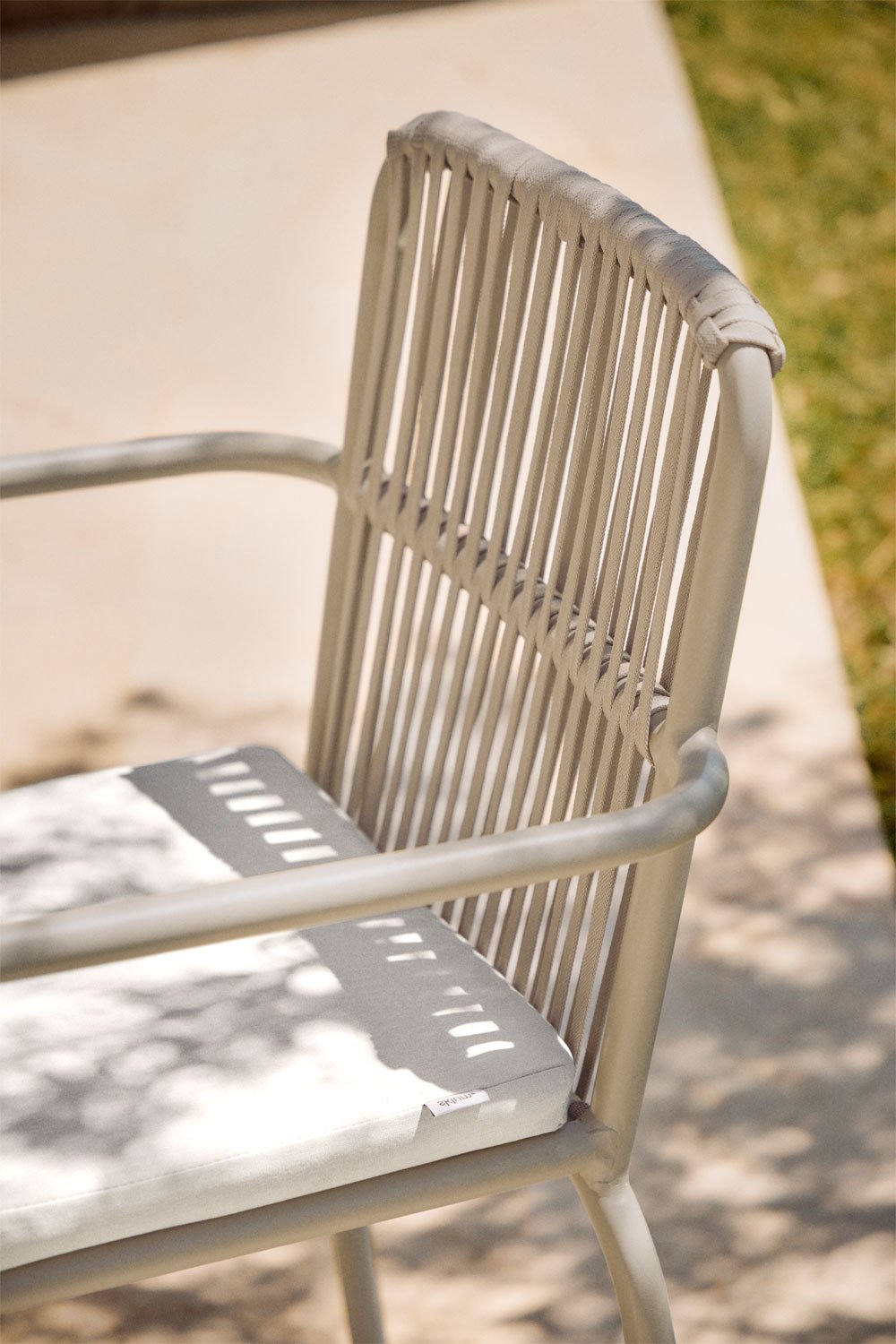 Stackable garden chair pack of 2 with aluminum armrests Alberta, gallery image 2