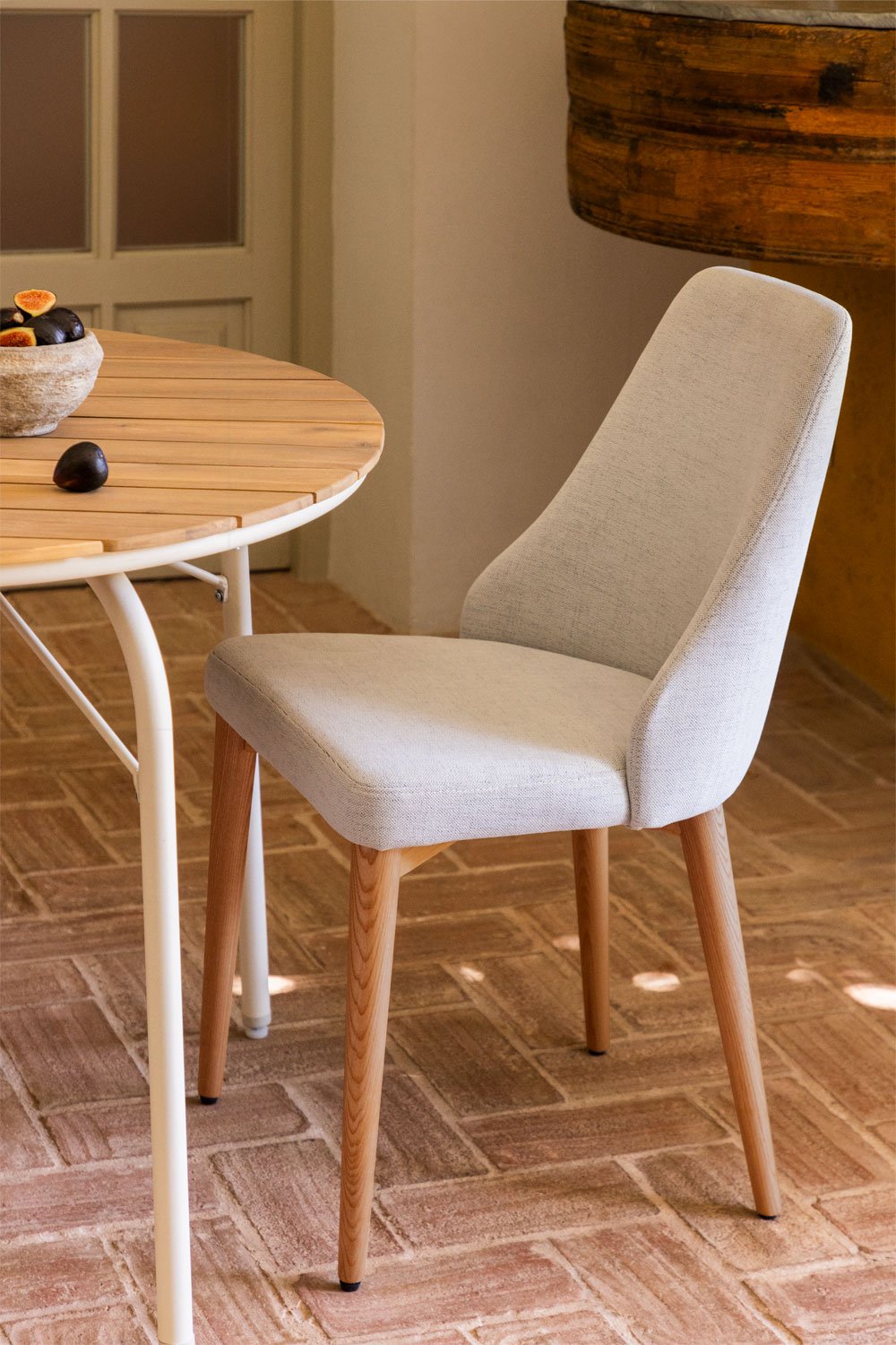 Leiden upholstered dining chair, gallery image 1