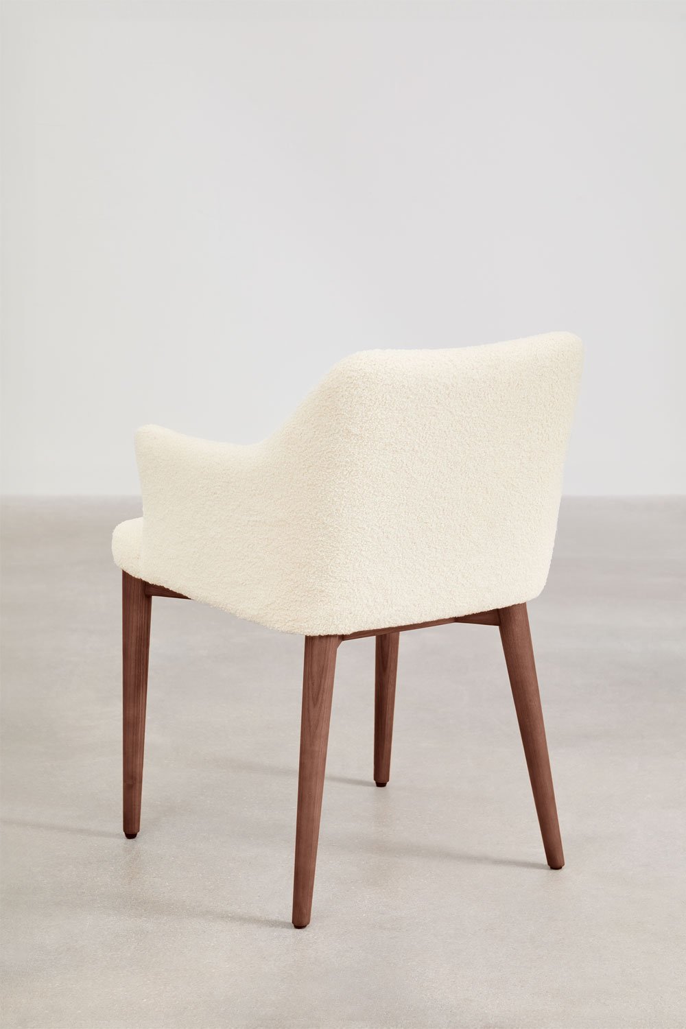 Banfil sheepskin dining chair with armrests, gallery image 4
