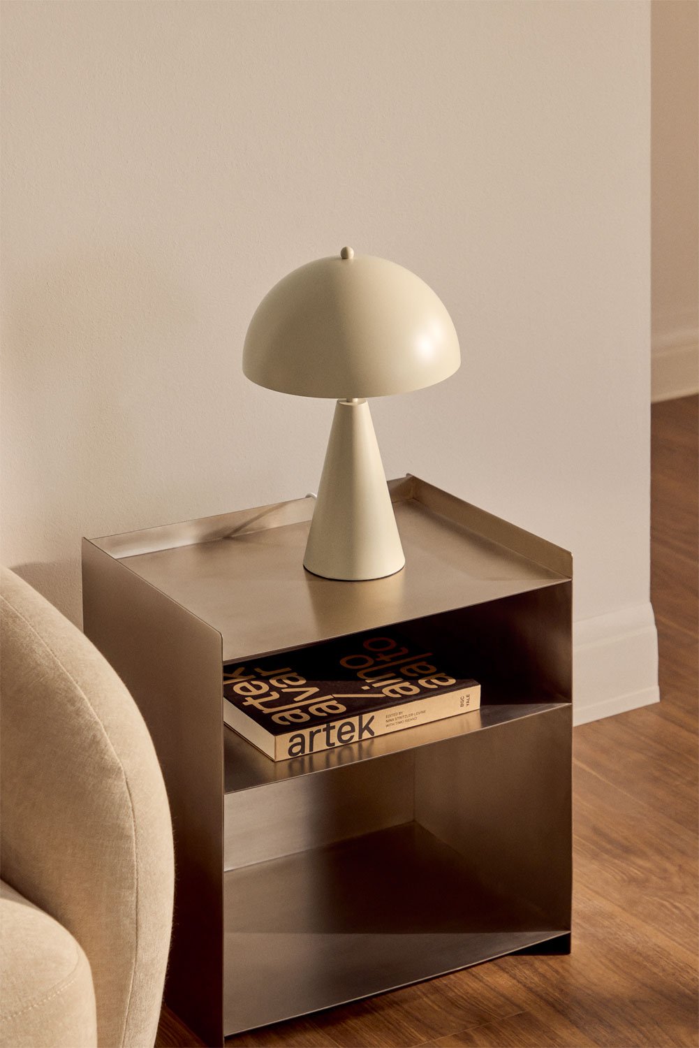 Jaliya iron table lamp, gallery image 1