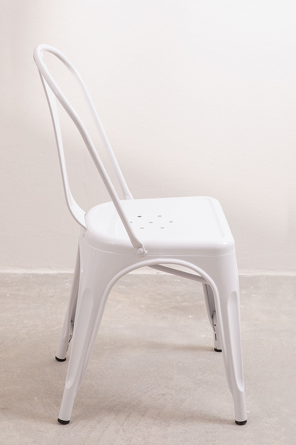 Lix stackable dining chair, gallery image 5