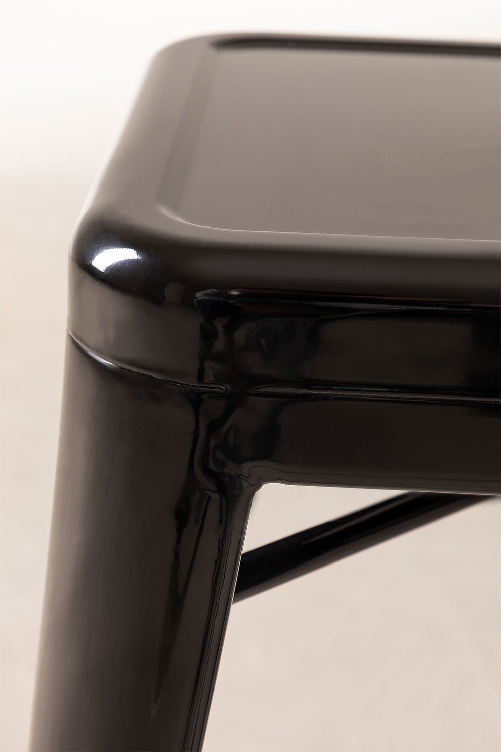 45 cm stackable low stool in Lix steel - SKLUM