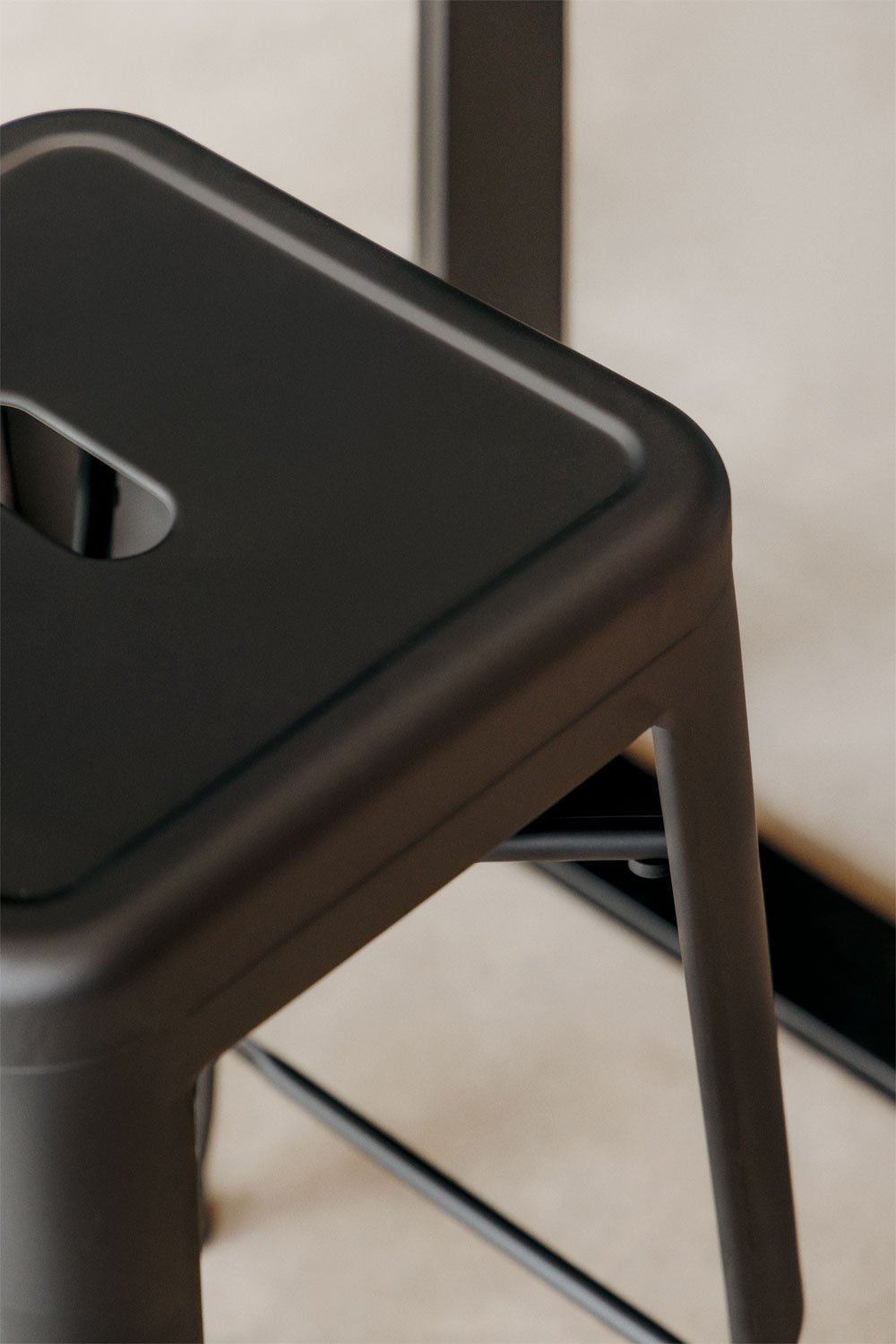 Stackable high stool in Lix steel, gallery image 2