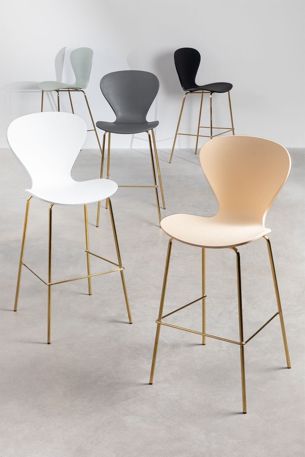 Pack of 2 Uit high stools, gallery image 7