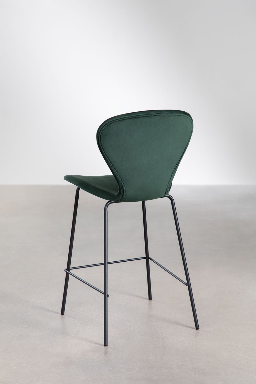 Pack of 2 Uit high stools, gallery image 4