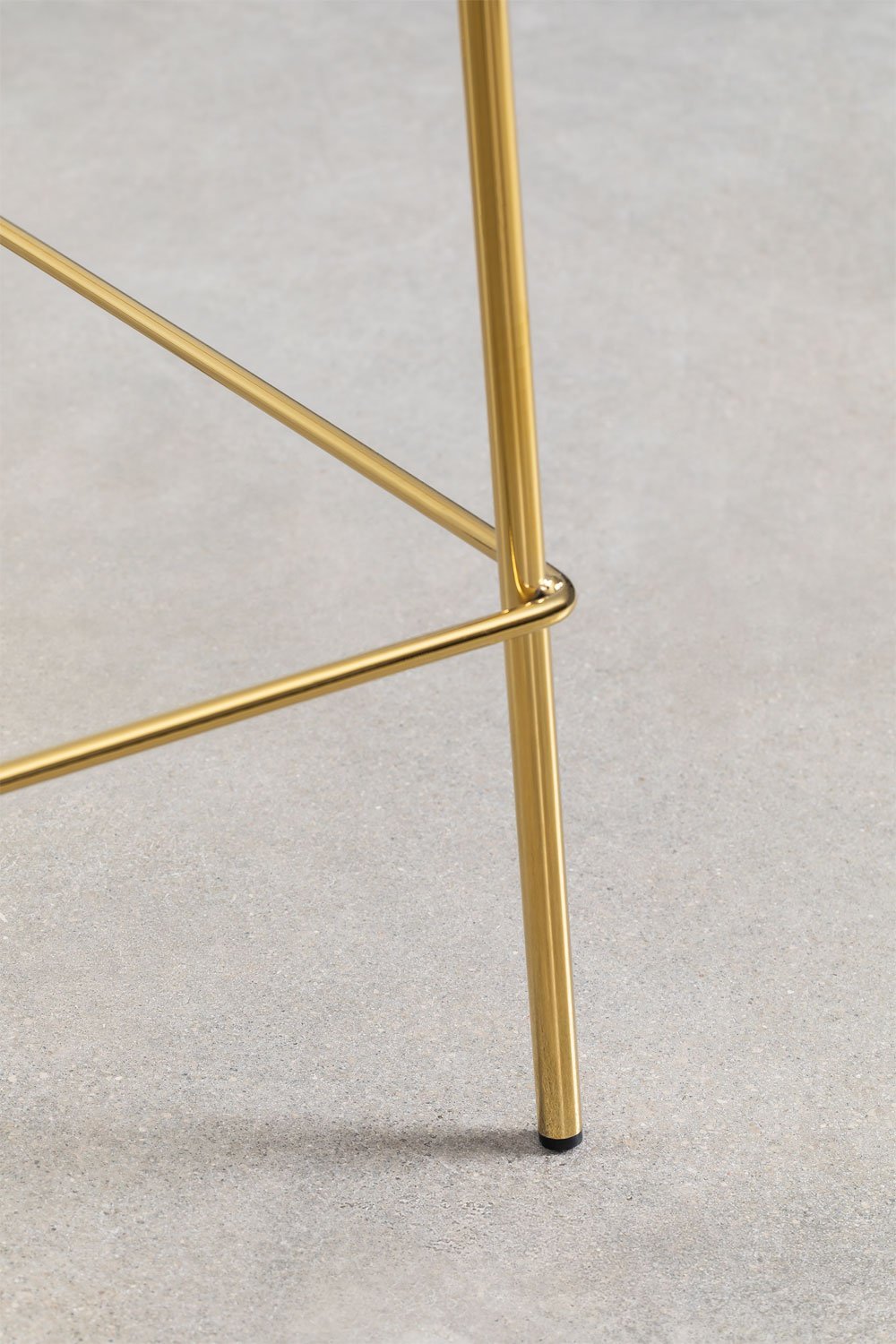 Pack of 4 Uit high stools, gallery image 5