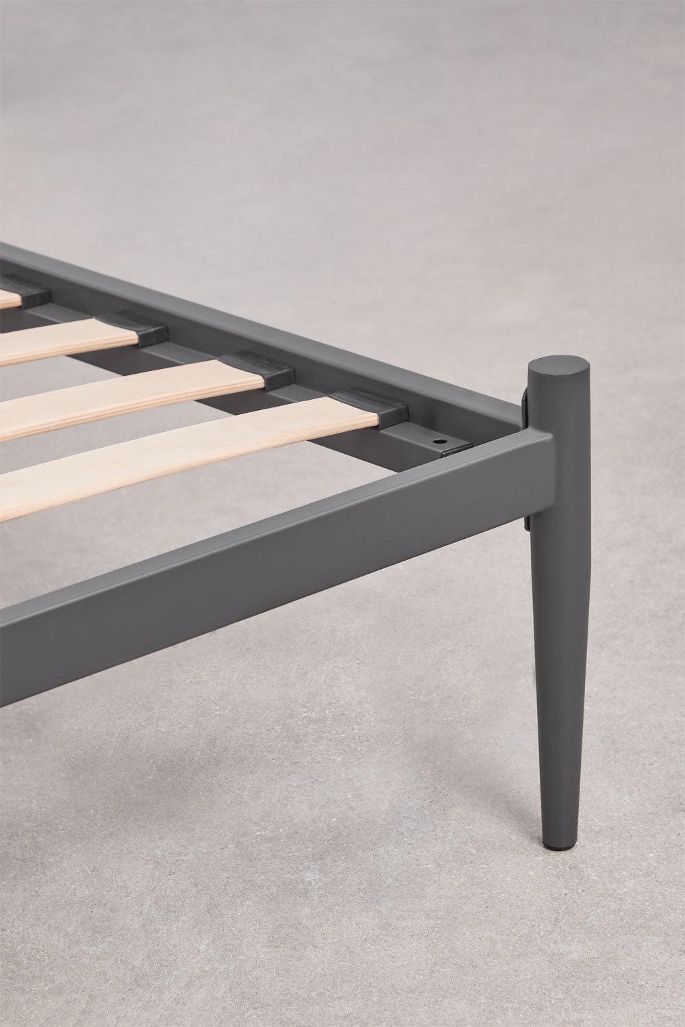 Amaia iron bed, gallery image 6