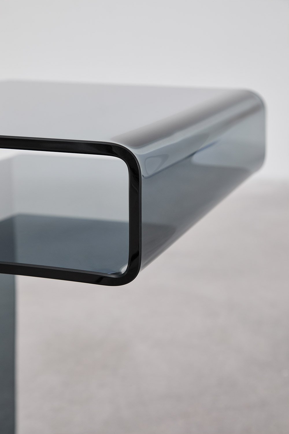 Rectangular bedside table 40x35 cm in Diora tempered glass, gallery image 4