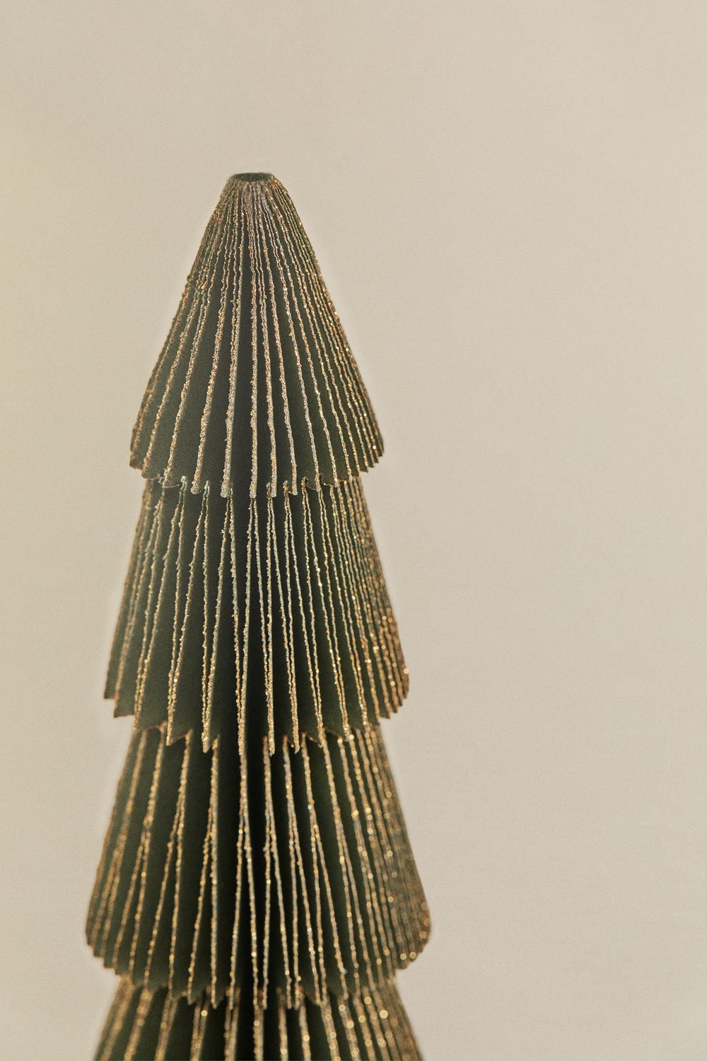 Jesper paper Christmas tree, gallery image 3
