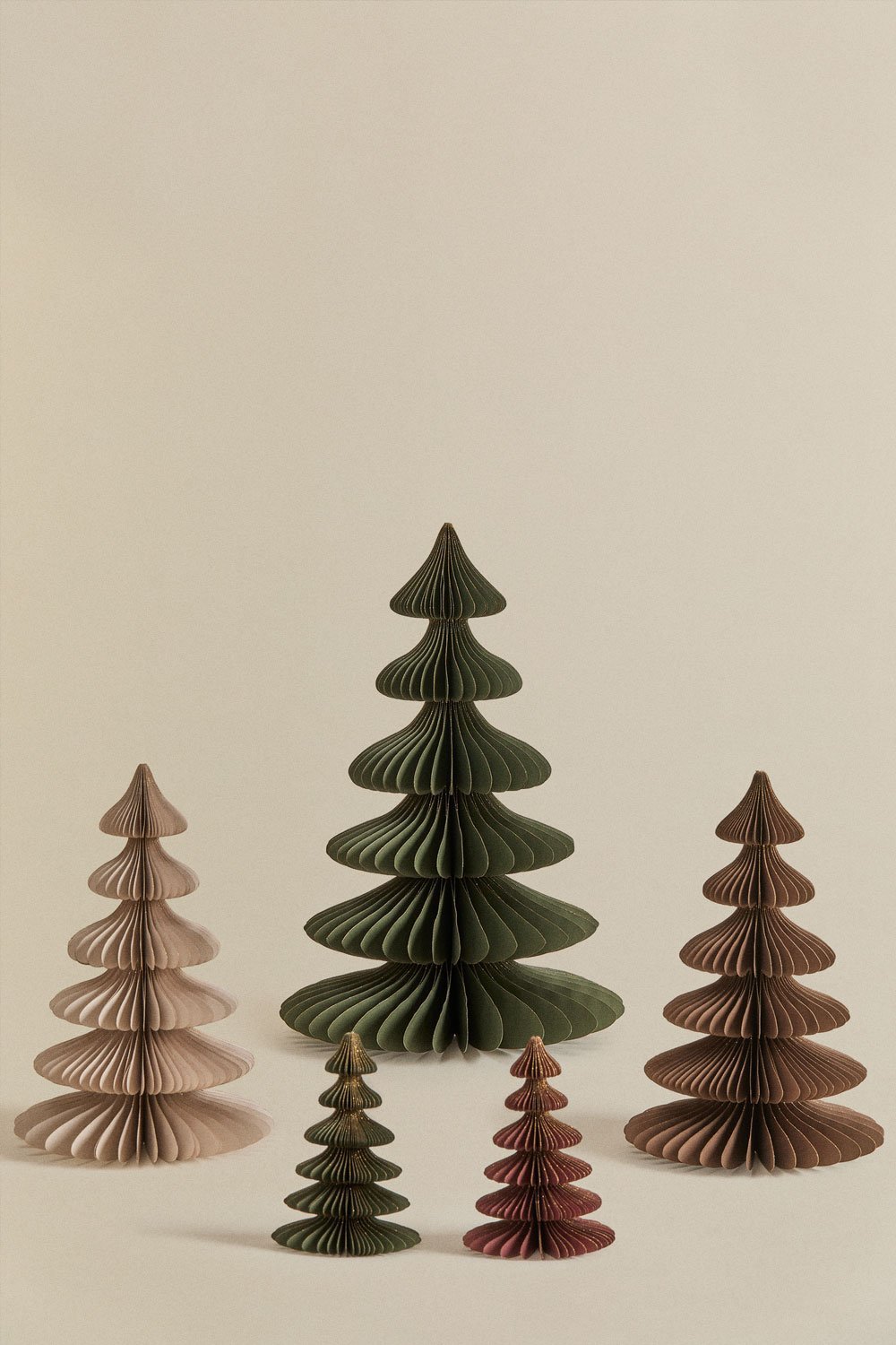 Navira paper Christmas tree, gallery image 8