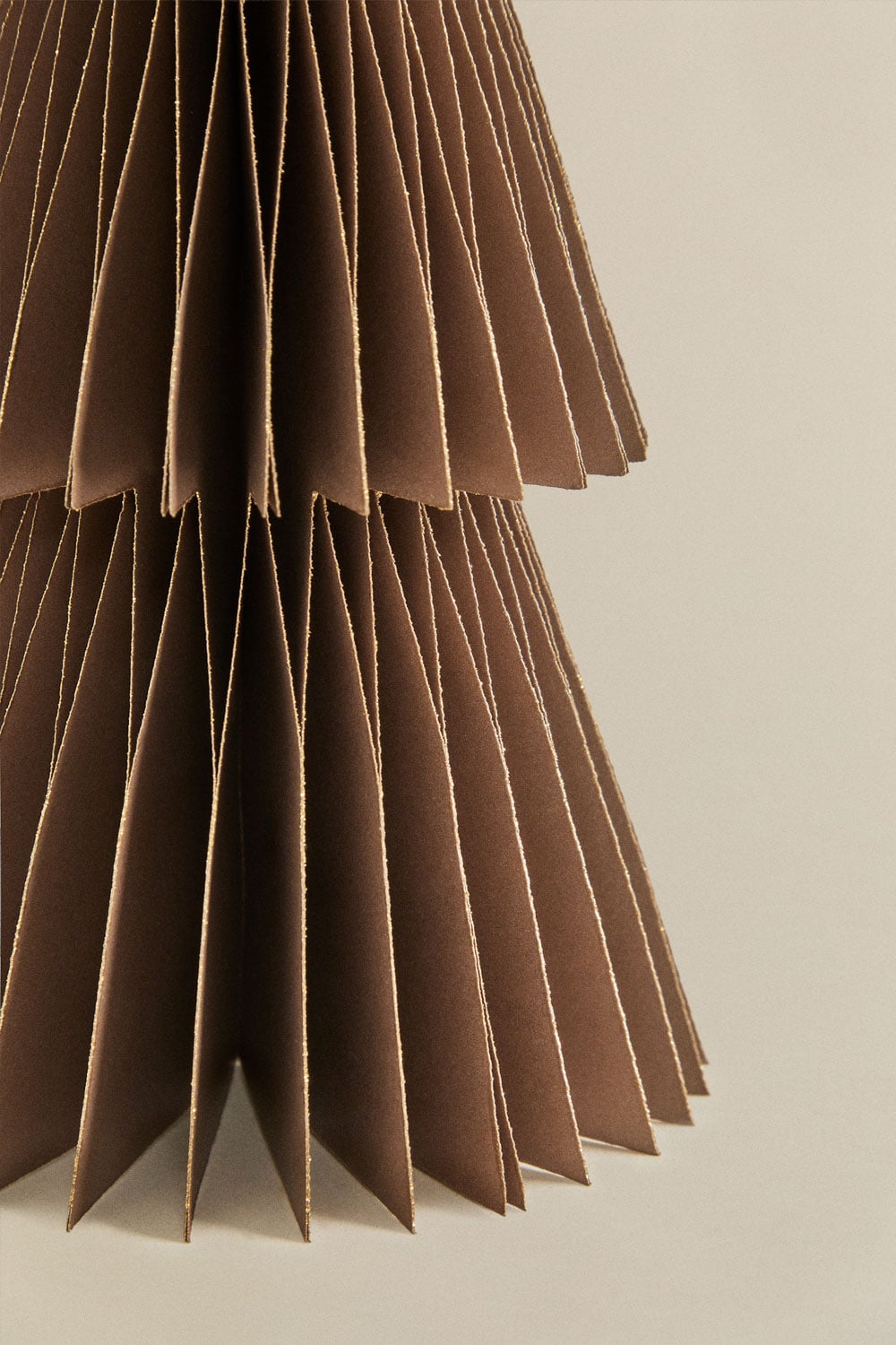 Pack of 2 caramel brown paper Christmas trees 22.5 cm with glitter Jesper, gallery image 4