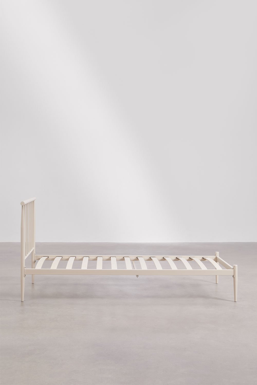 Amaia iron bed, gallery image 4