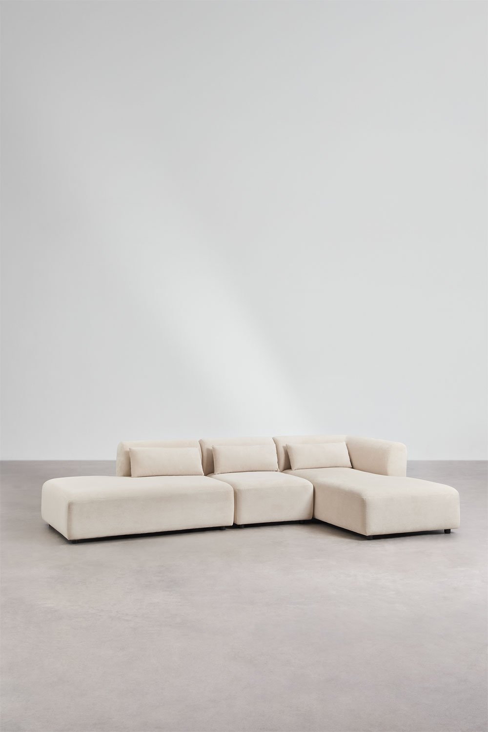 Right 3-piece modular chaise longue sofa with Fogler ottoman, gallery image 1