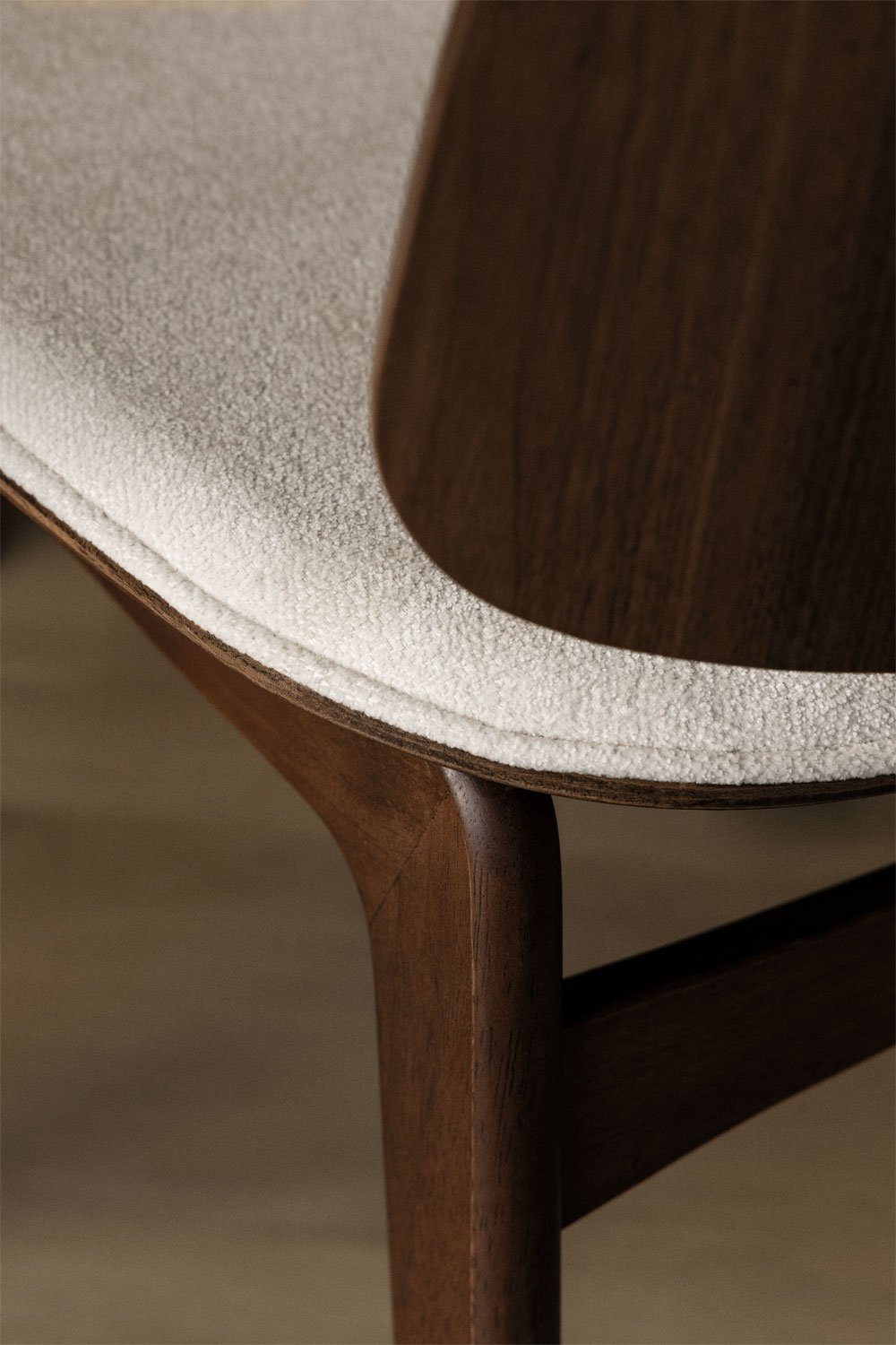 Canada wooden dining chair, gallery image 2