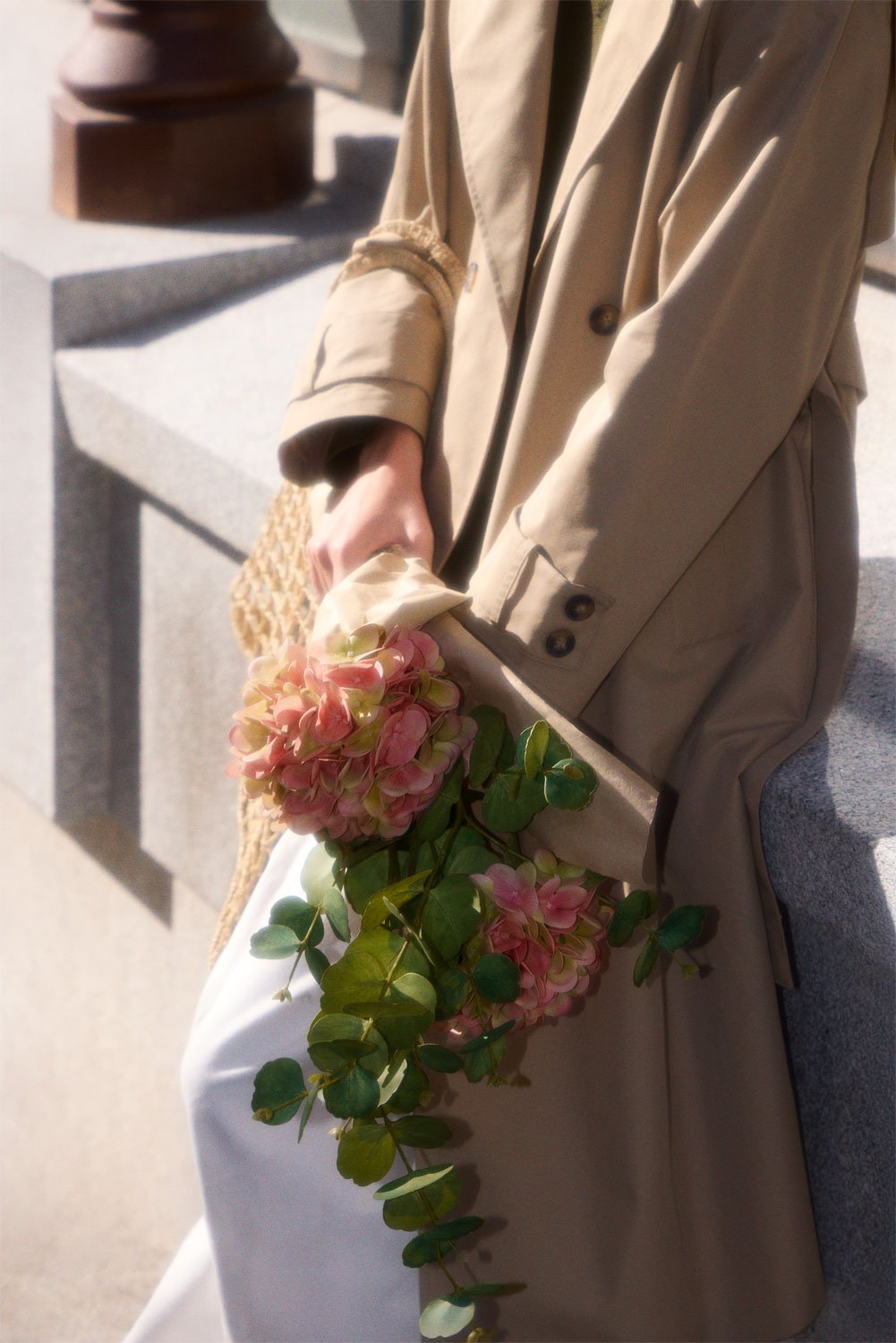 Bellina decorative bouquet, gallery image 1