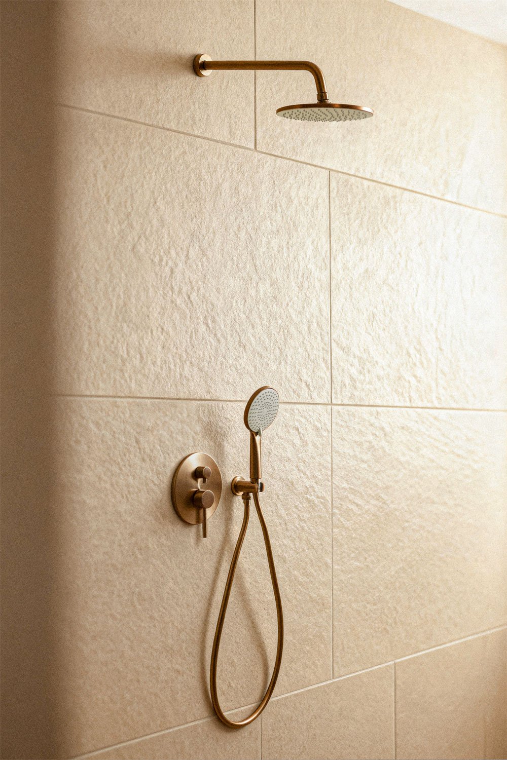 Orveta brass built-in shower column, gallery image 1