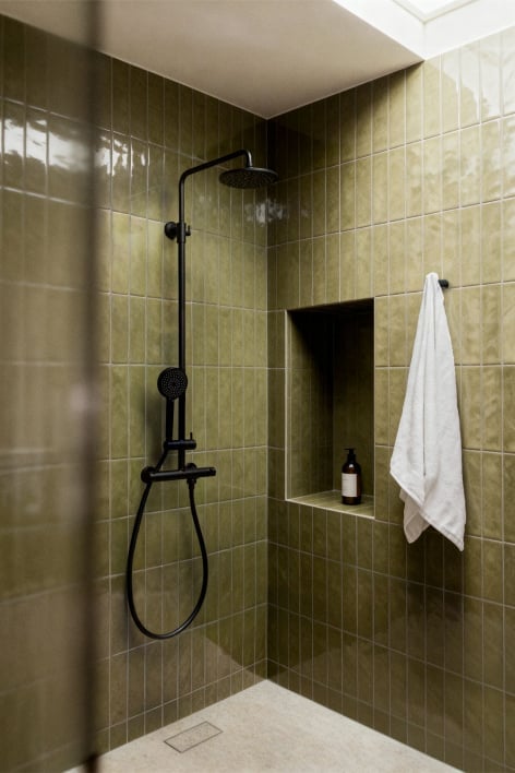 Thermostatic brass shower column Orveta