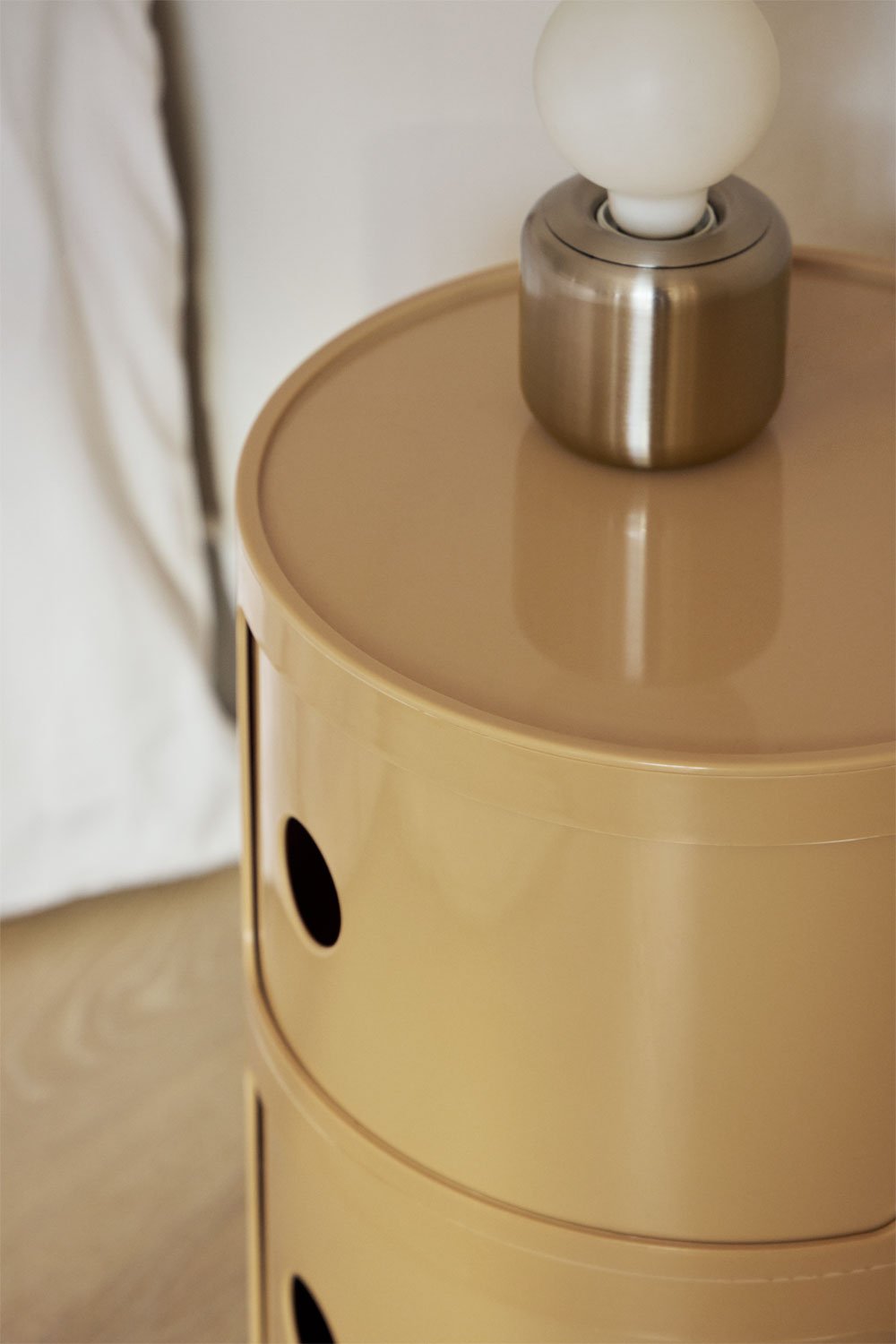 Round bedside table Ø30 cm with shelves Babel, gallery image 2