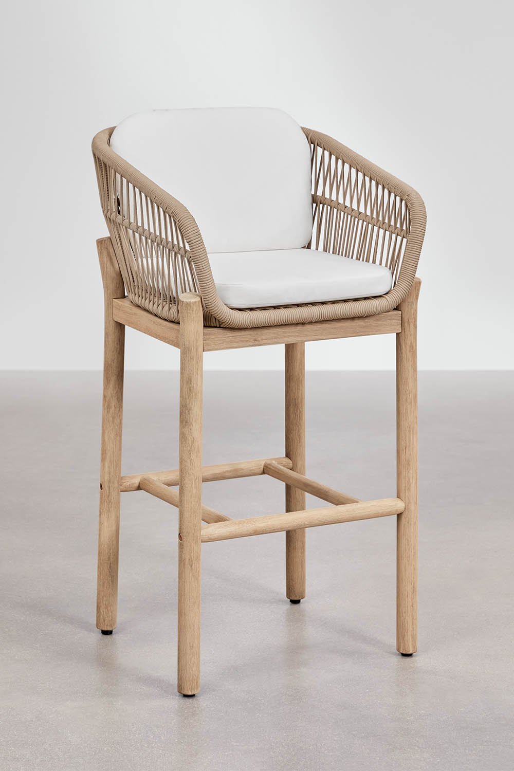 High stool in acacia wood and braided rope Karvia, gallery image 1