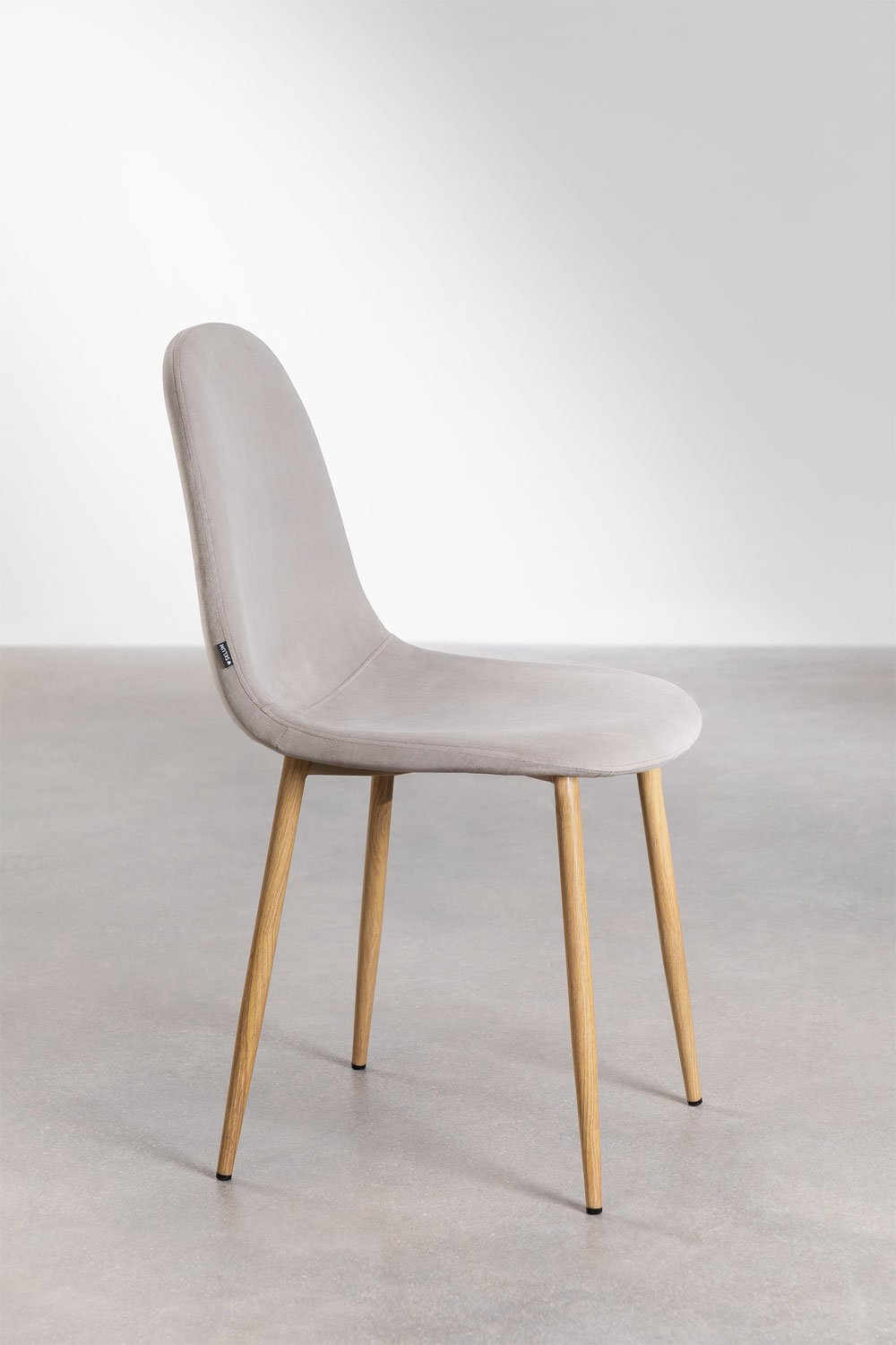 Glamm upholstered dining chair, gallery image 3