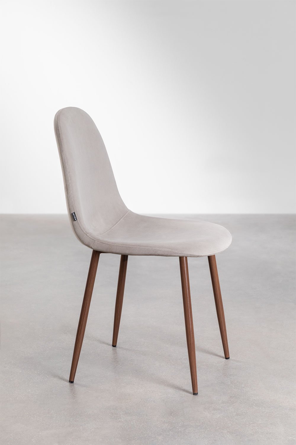Glamm upholstered dining chair, gallery image 3