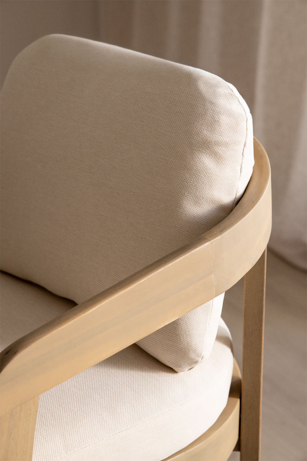 Acacia wood dining chair Uleno, gallery image 2