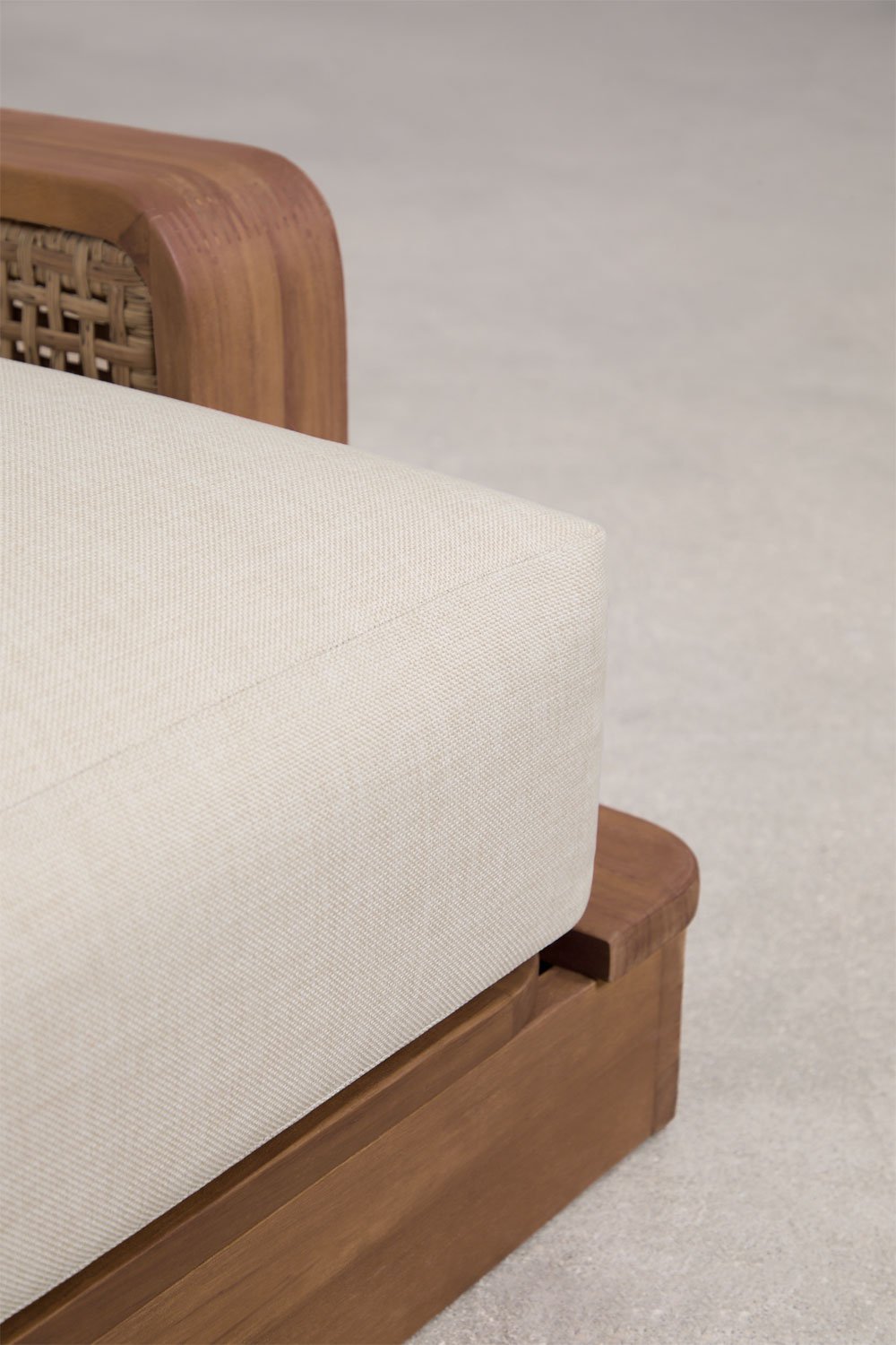 Noira acacia wood sun lounger, gallery image 6