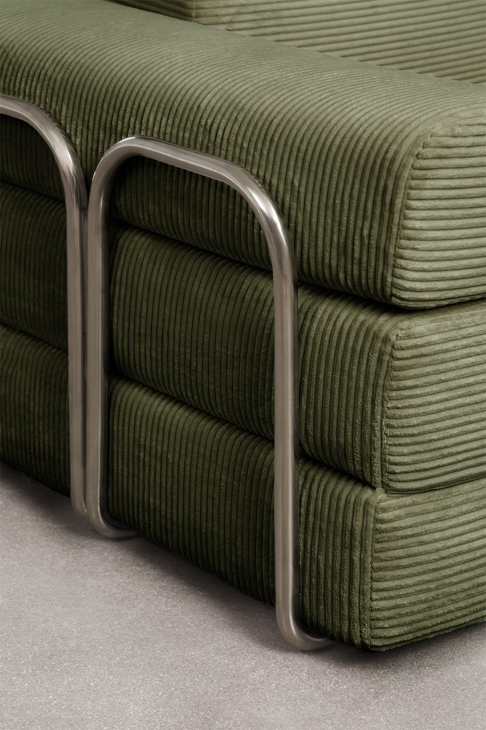 Vacuum-packed 2-seater velvet sofa bed Mitchie, gallery image 7