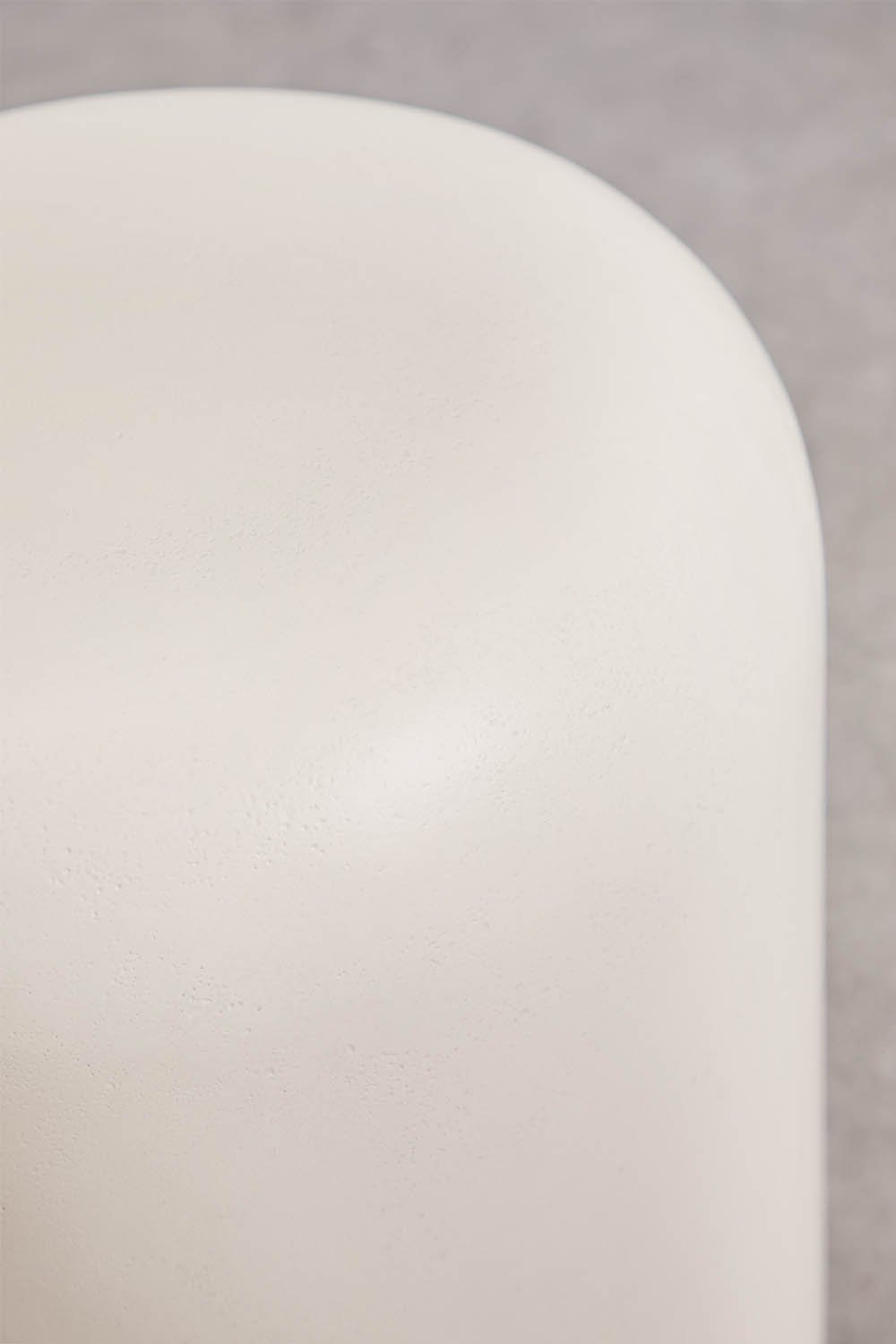 Pack of 2 round bedside tables Ø35 cm in Fonelas cement, gallery image 2