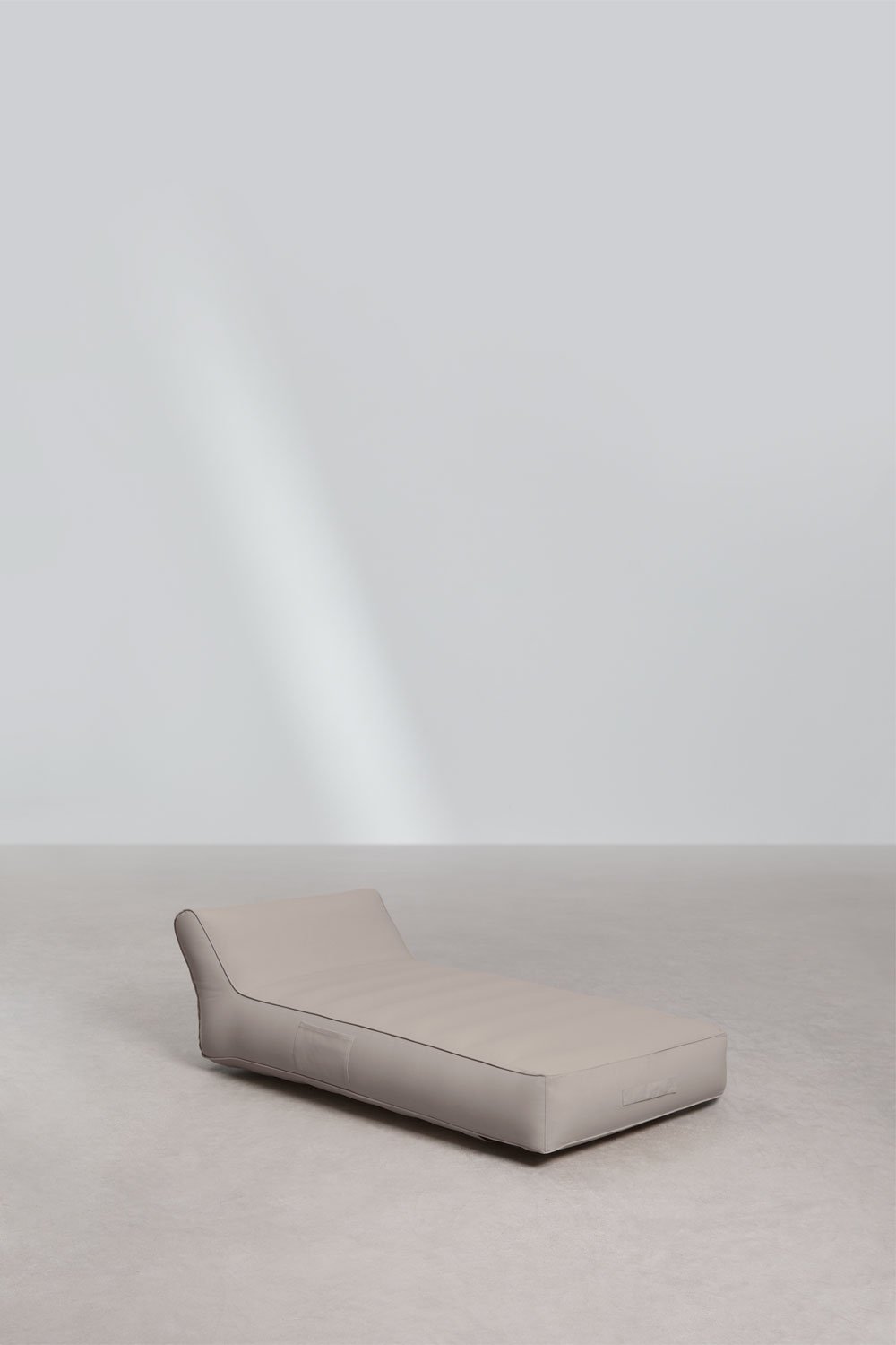 Palawan inflatable lounger, gallery image 1