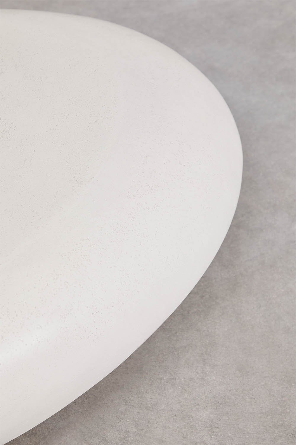 Xaria cement coffee table, gallery image 3