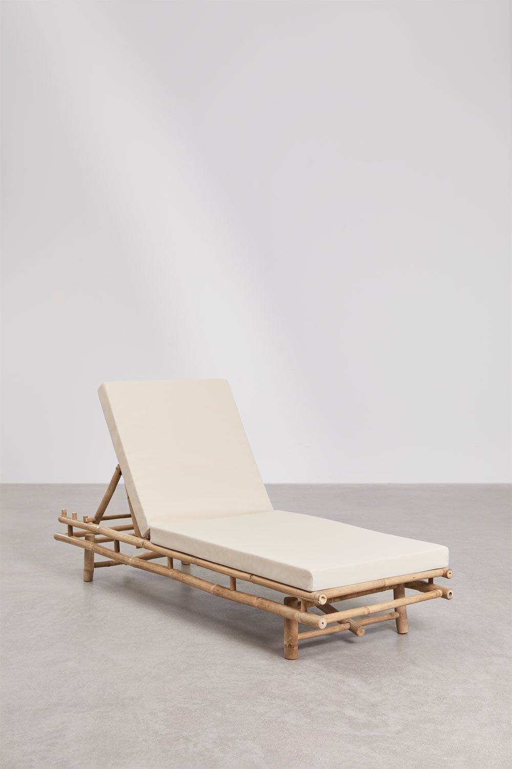 Gossy bamboo lounger, gallery image 2