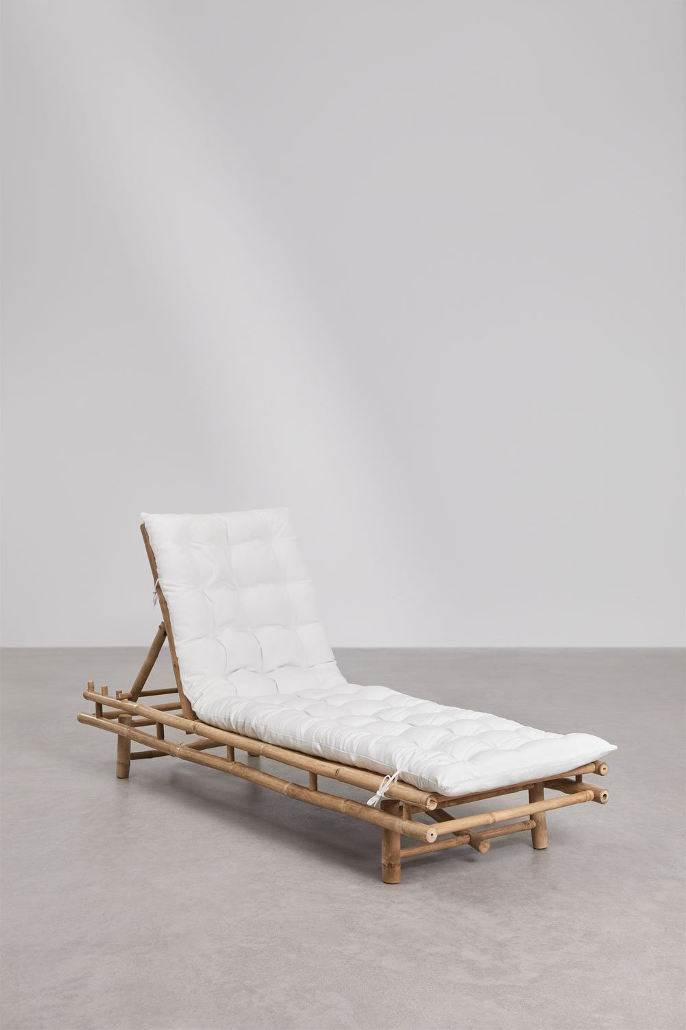 Gossy bamboo lounger, gallery image 3