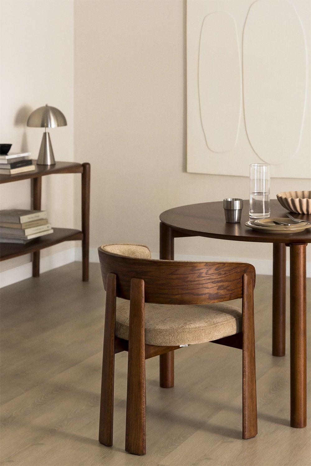 Pack of 4 upholstered dining chairs with armrests and oak wood Olea, gallery image 1