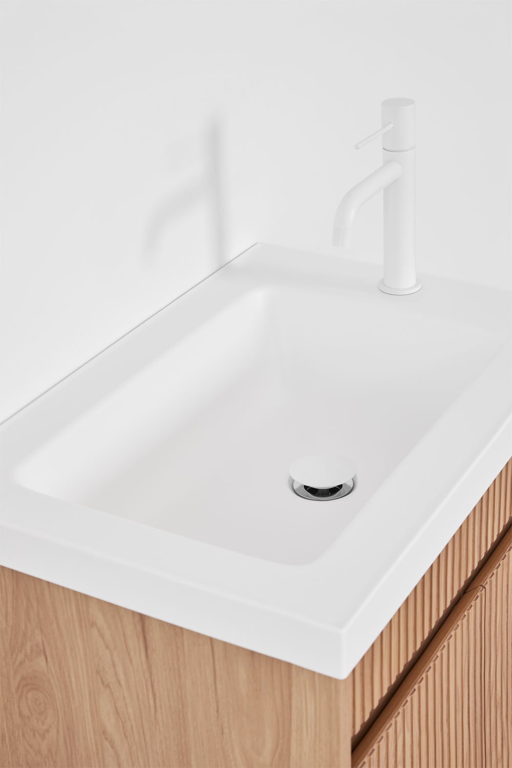 Narek suspended wooden bathroom furniture set with integrated sink, gallery image 5