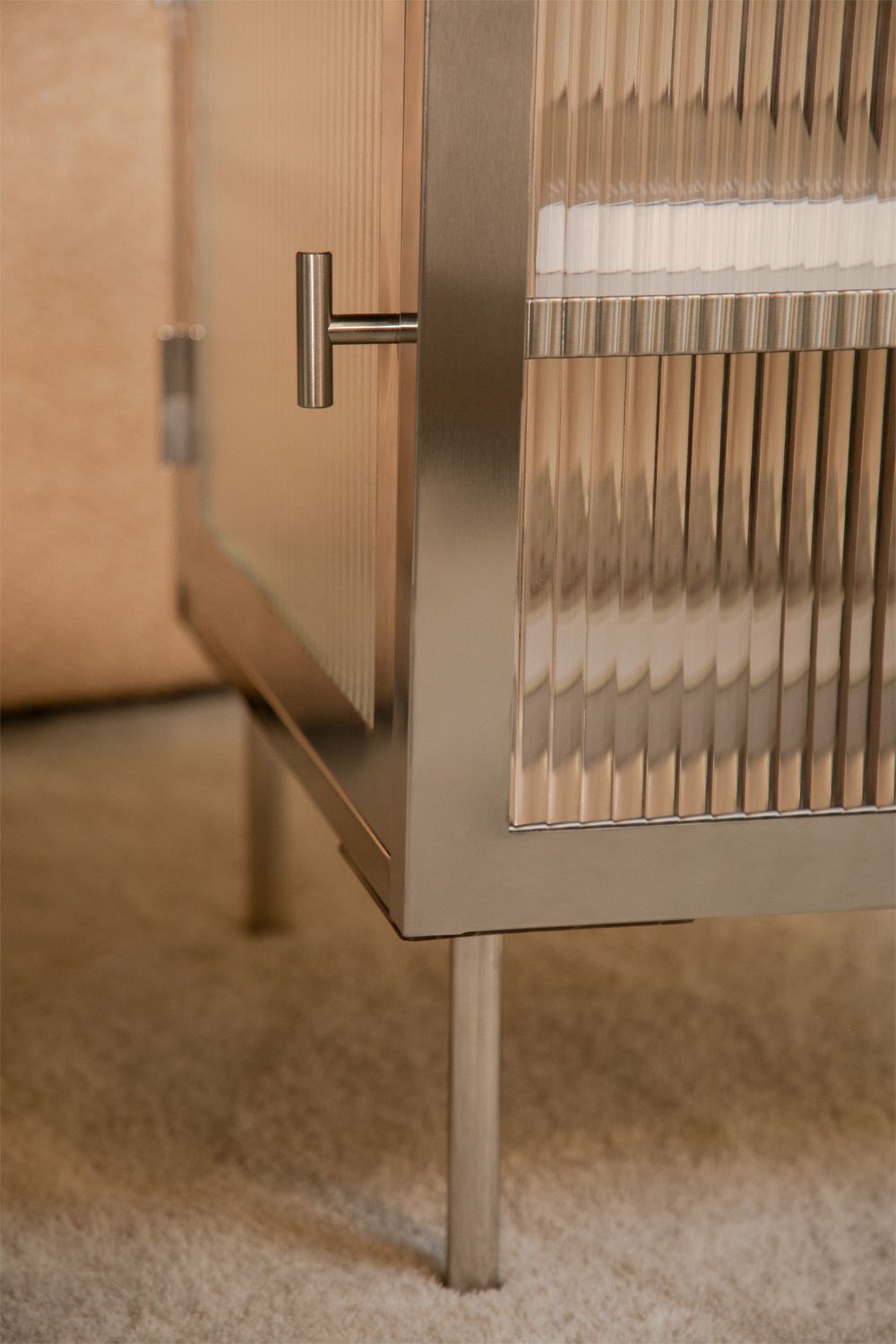 Paoline side table in steel and glass, gallery image 2